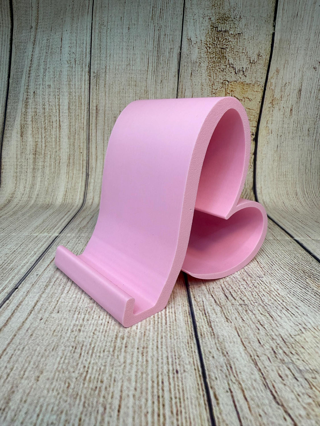 3D Printed Heart Phone Stand: Minimalist PLA Desk Accessory, San Valentine Gift