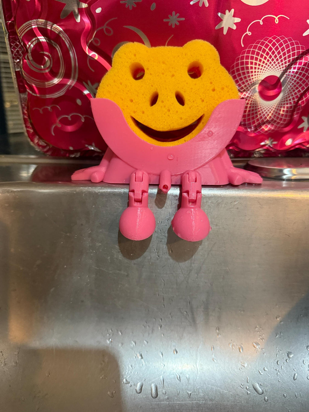 Cute 3D Printed Scrub Daddy Sponge Holder – Sink Buddy, Scrub Daddy or Scrub Mommy Sponge Holder Pad – Kitchen scrub holder, Gift for Home