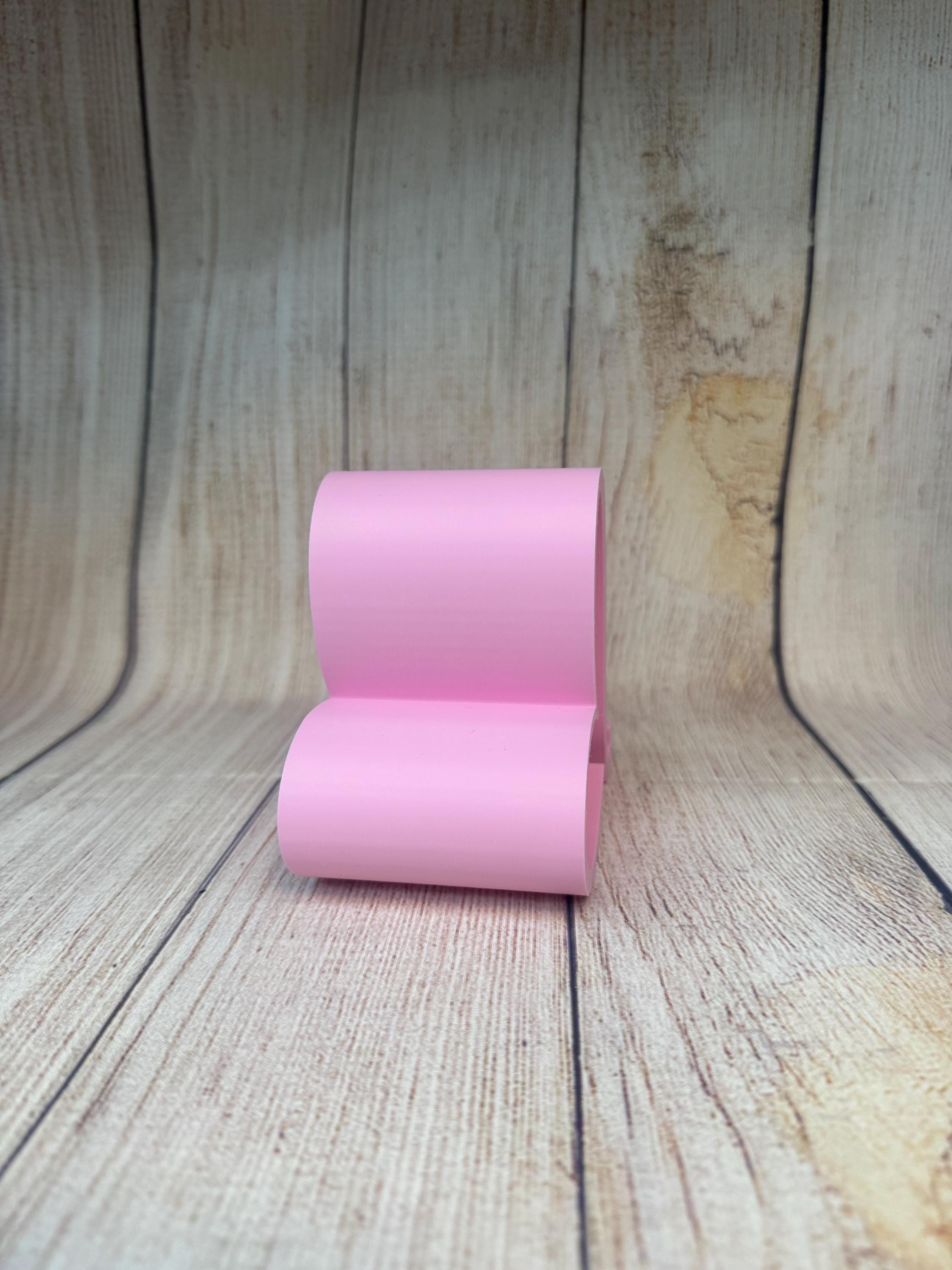 3D Printed Heart Phone Stand: Minimalist PLA Desk Accessory, San Valentine Gift