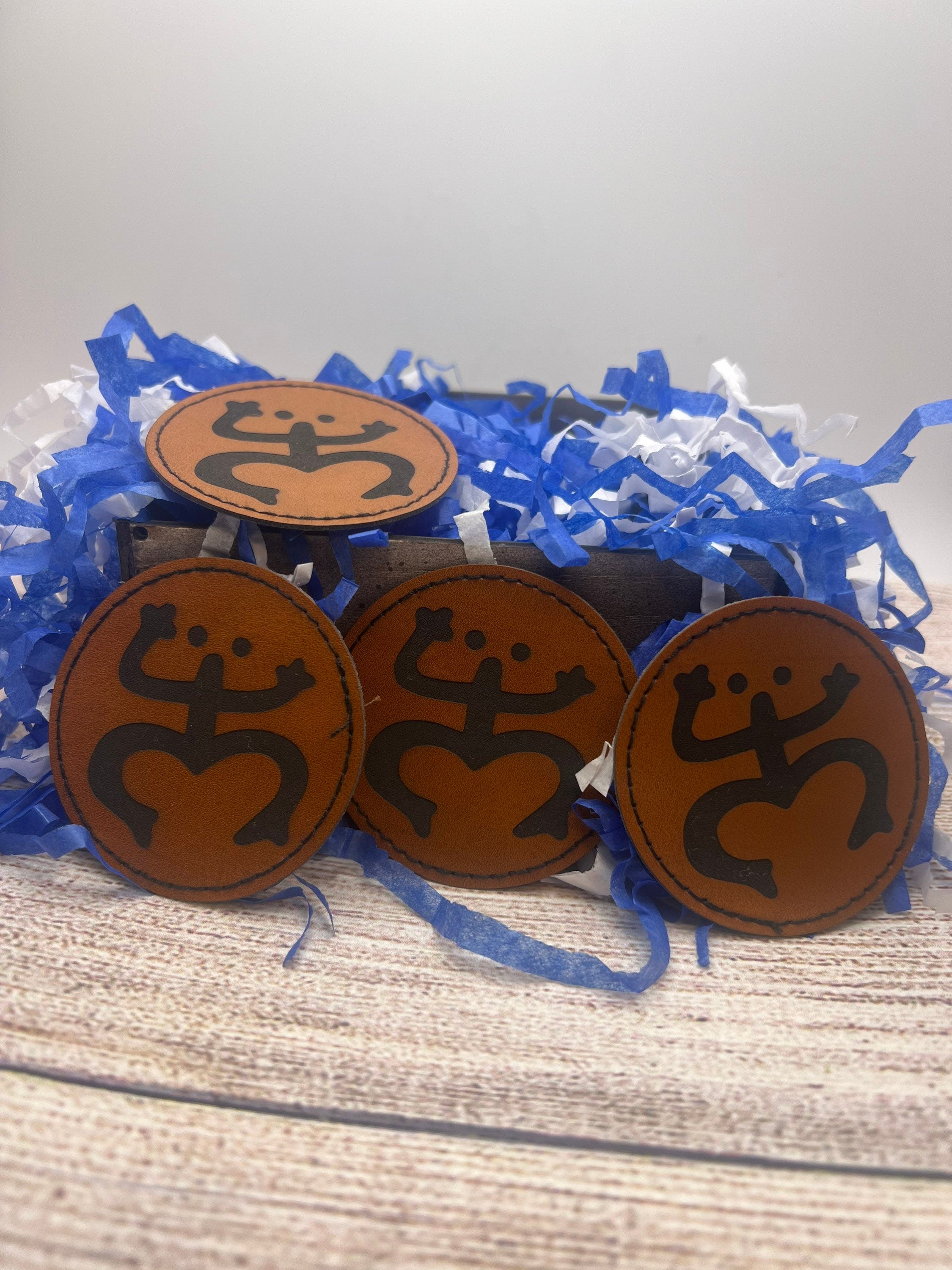 Coqui Taino Puerto Rico Patch: Laser Cut Faux Leather Heat Iron On